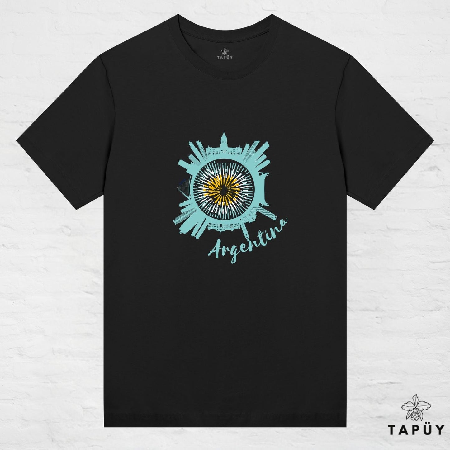 T-shirt femme - Argentine – Soleil national & skyline de Buenos Aires Black / XS / women de la marque Tapüy